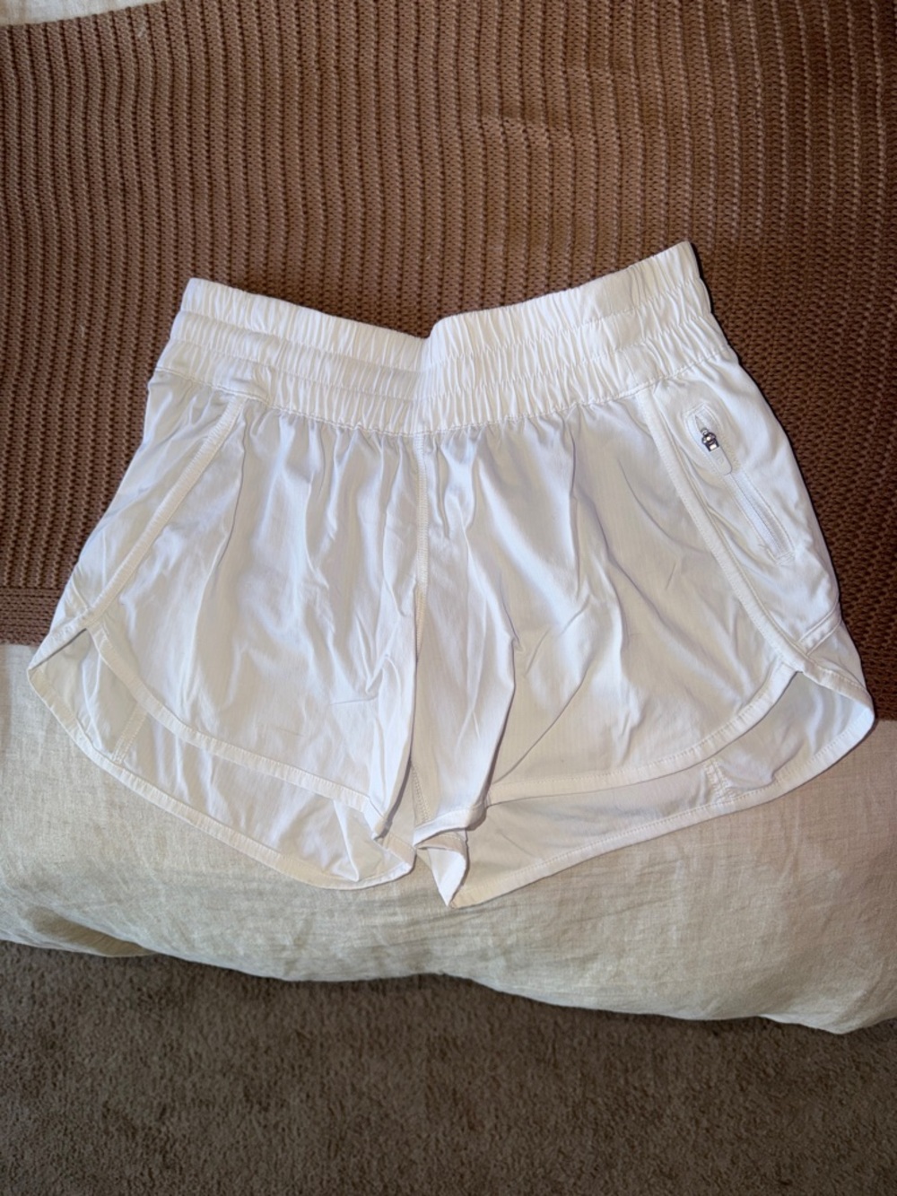 Lululemon Women's White Tracker Shorts - 4”